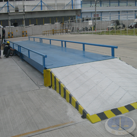 เครื่องชั่งรถบรรทุกแบบพื้นเหล็ก