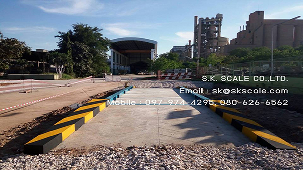 เครื่องชั่งรถบรรทุกแบบแท่นลอยพื้นคอนกรีต ขนาด 3 x 8 เมตร