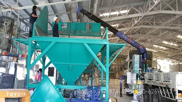 FULL LINE PACKING MACHINE (Cap. 25 kg.)